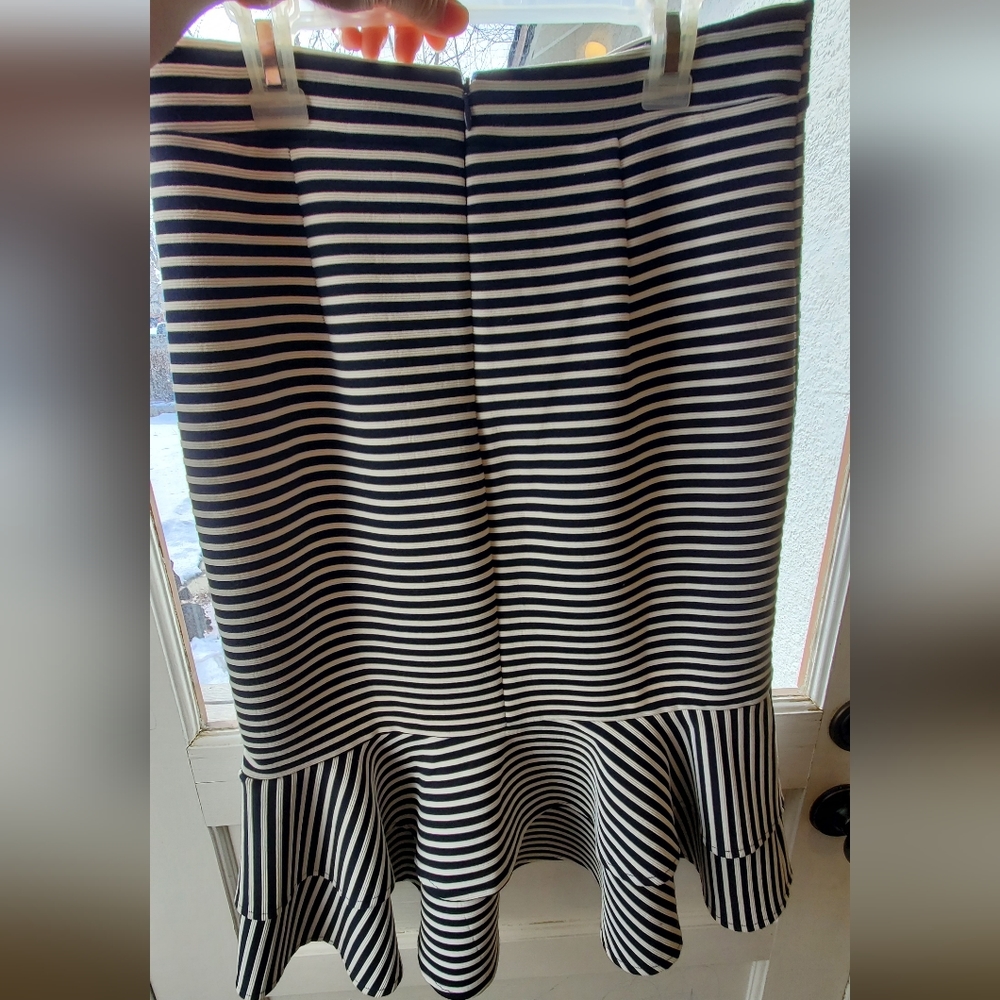 High Waisted Striped Mermaid Skirt - Picture 3 of 5